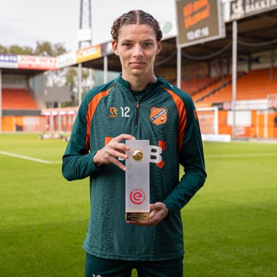 Robin van Cruijsen named Johan Cruyff Talent of the Month for September