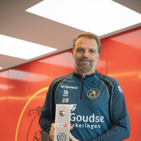 Steijn = Coach van de Maand