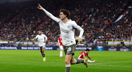 Round-up 12: Nieuwe koploper, verrassingen en oplevingen