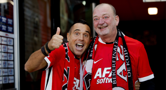 Paul en Erik bewijzen de kracht van AZ-Voetbalmaatjes