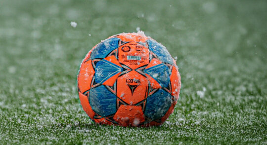 Vrijdagavondwedstrijden betaald voetbal afgelast