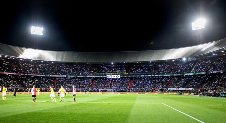 Feyenoord fans in stunning tribute to Brad Jones during VVV-Venlo draw
