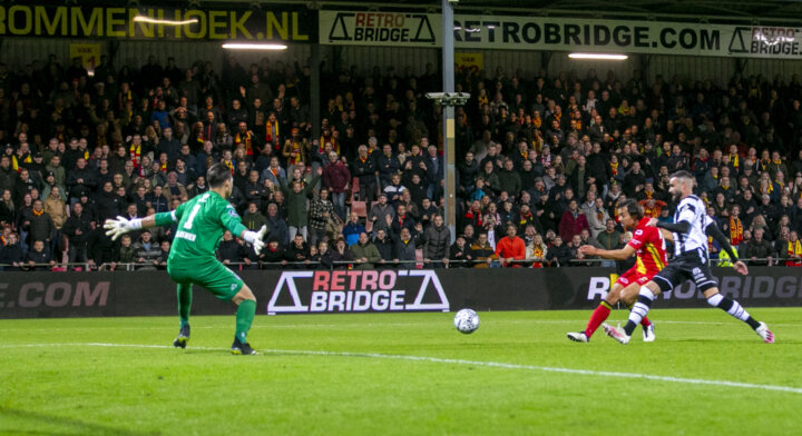Mats Deijl verbreekt record: laatste doelpunt ooit in de Eredivisie