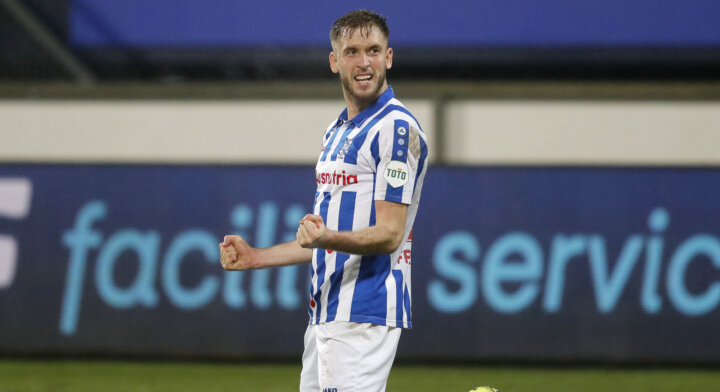 sc Heerenveen is Bochniewicz maandenlang kwijt door een knieblessure