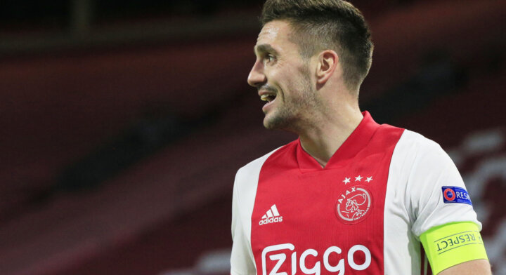 Dusan Tadic extends contract at Ajax