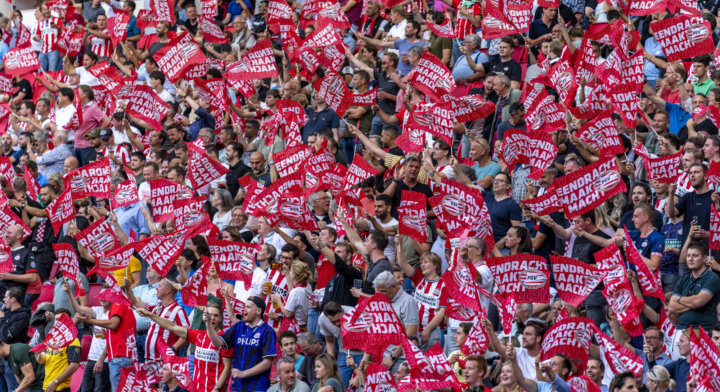 Voetbal teleurgesteld in besluit kabinet: 2/3e publiek tot 1 september